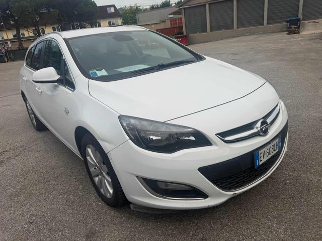 OPEL Astra 1.7 CDTI 110CV S&Tourer Cosmo senza lavoro da fare