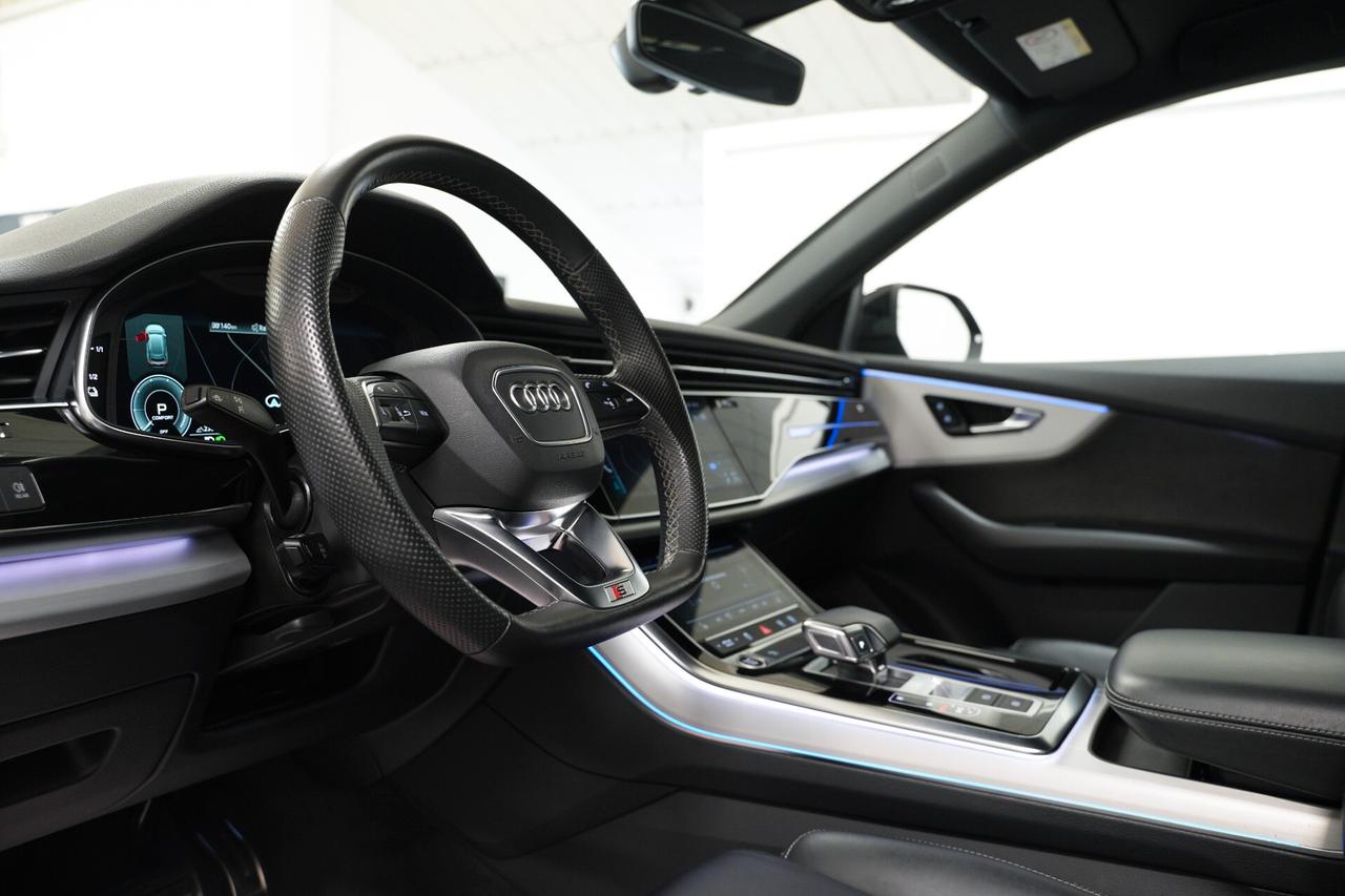 Audi Q8 60 TFSI e quattro tiptronic S line plus