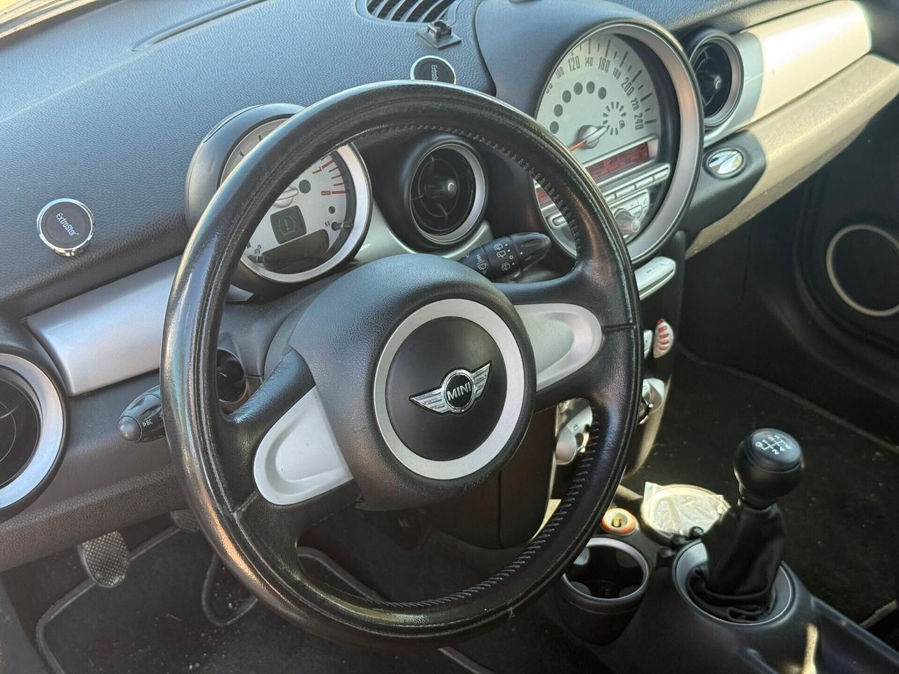 Mini Cooper 1.6 Benz 120cv PER COMMERCIANTI