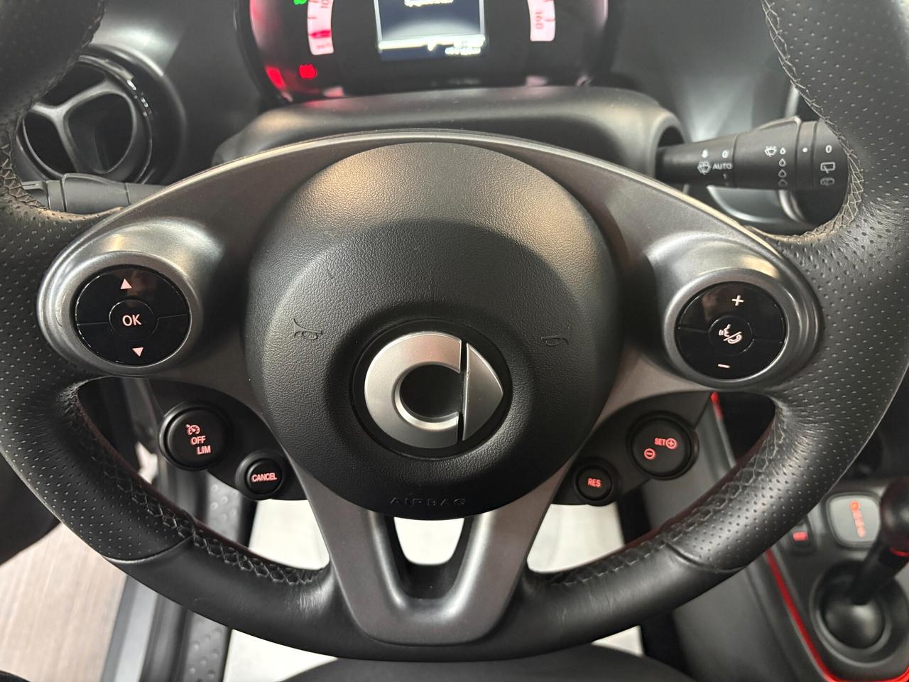 smart forTwo EQ Pulse 22kW ITALIANA FULL