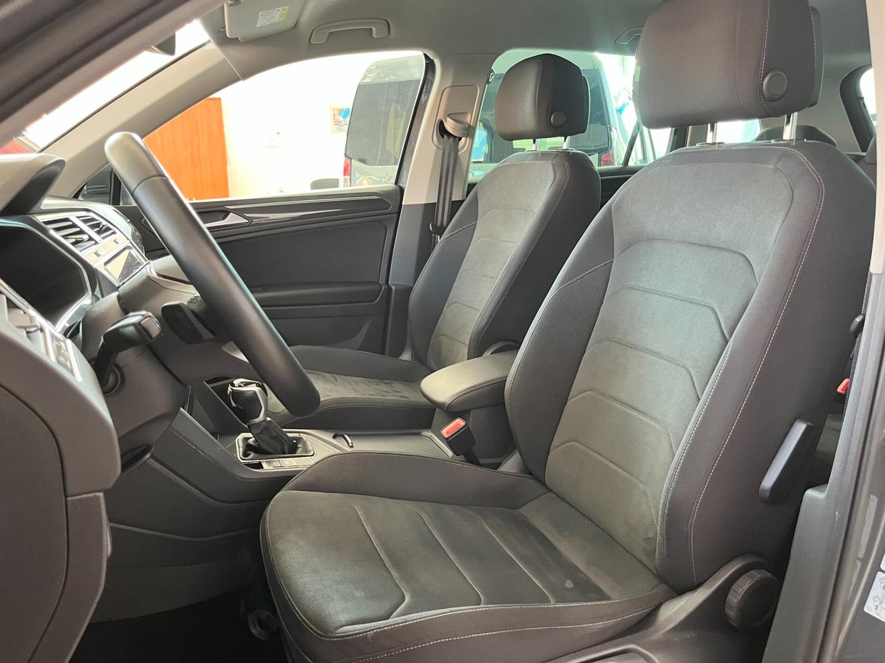 Volkswagen Tiguan 2.0 TDI 150 CV SCR DSG Elegance
