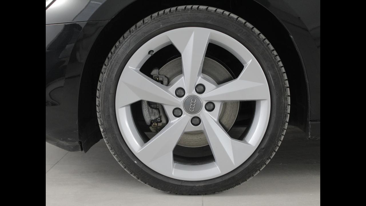 Audi AUDI A3 SEDAN 35 TDI S TRONIC