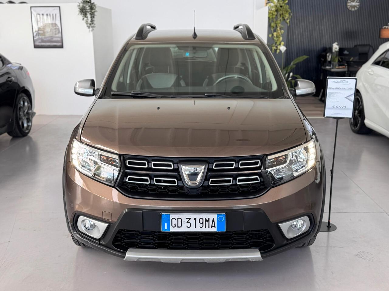 Dacia Sandero Stepway 1.0 TCe 100CV ECO-G 15th Anniversary