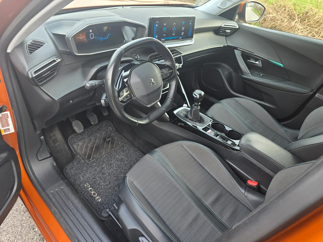 PEUGEOT 2008 1.2 GT EURO 6 "OK PER NEOPATENTATI"