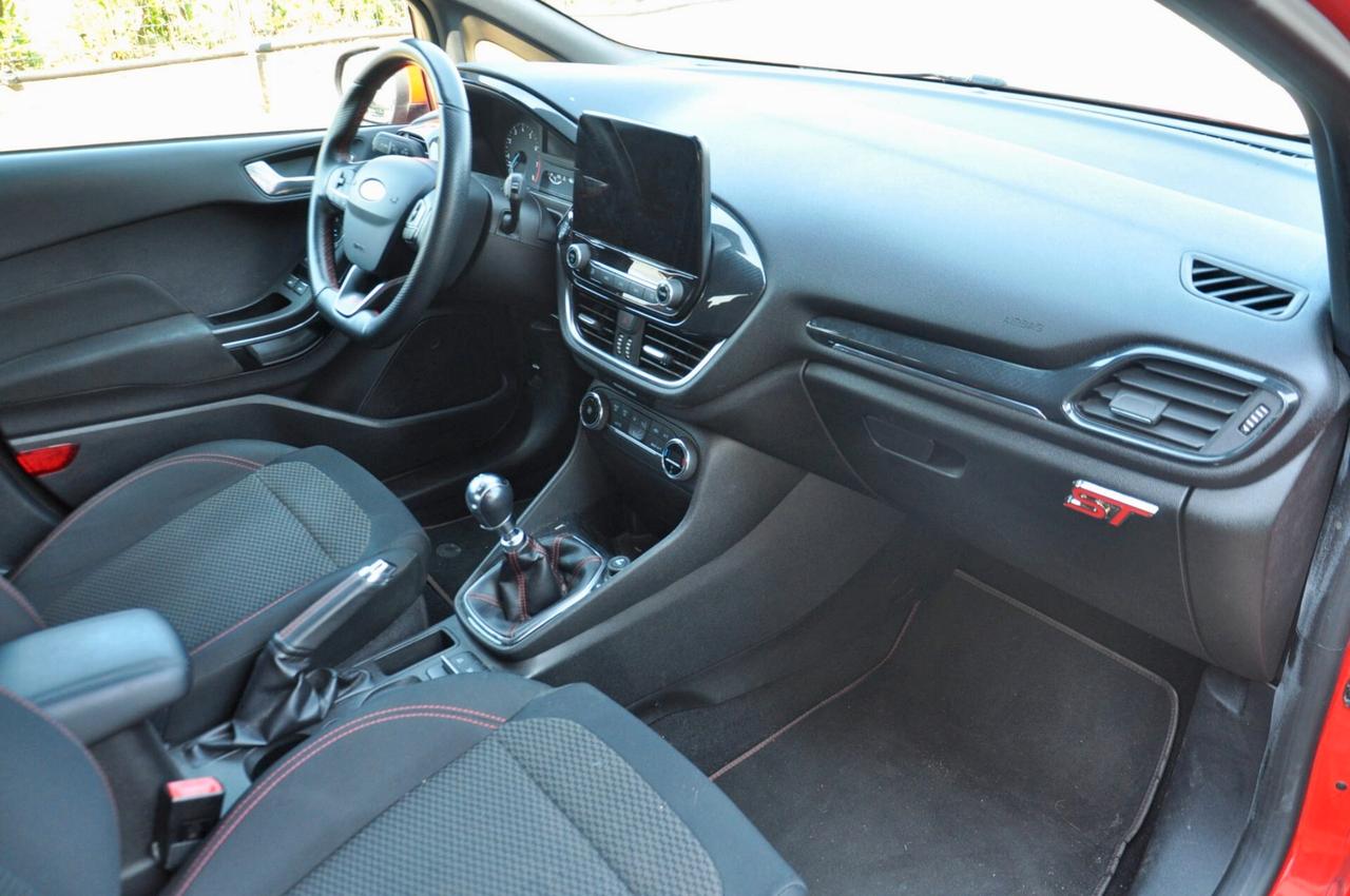 FORD FIESTA 5p 1.0 ECOBOOST ST-LINE 100cv, UNICOPROPRIETARIO, SERVICE FORD, EURO 6D, APPLE ANDROID, 17", PERMUTE