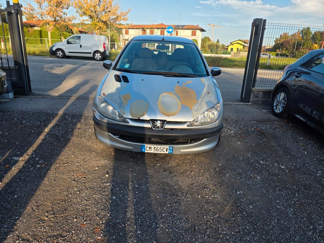 Peugeot 206 1.1 3p. XT