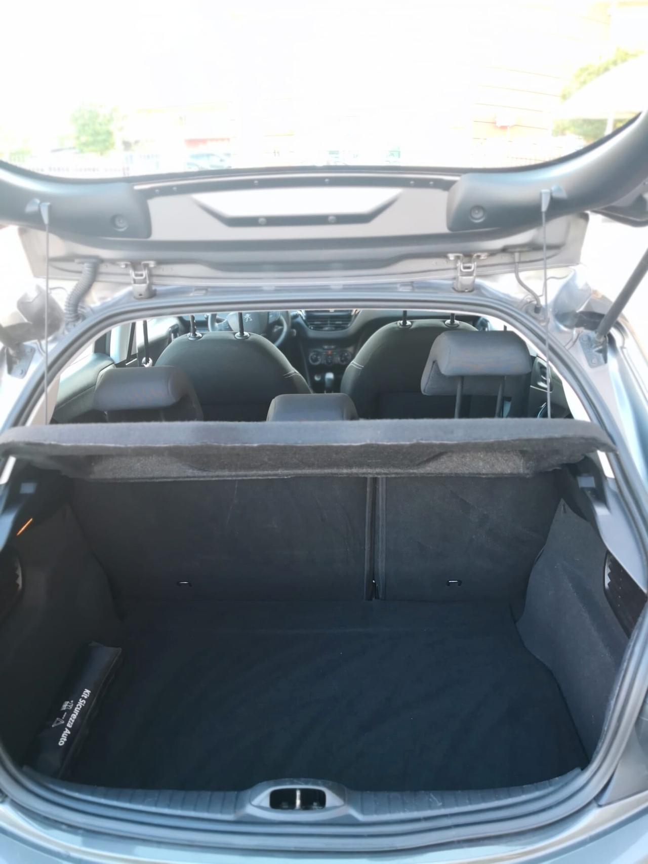 Peugeot 208 PureTech 1.2 82CV ***NEOPATENTATI***