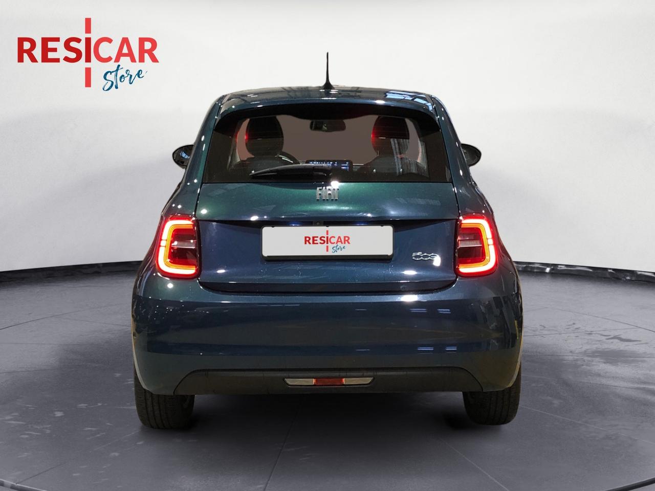 FIAT 500e 42 kWh La Prima