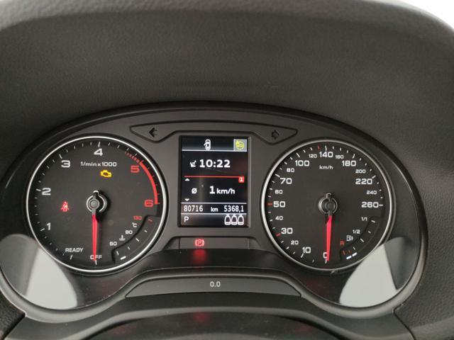 AUDI Q2 30 TDI S tronic Business