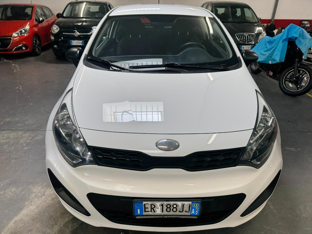 Kia Rio 1.2 CVVT 3p. LX