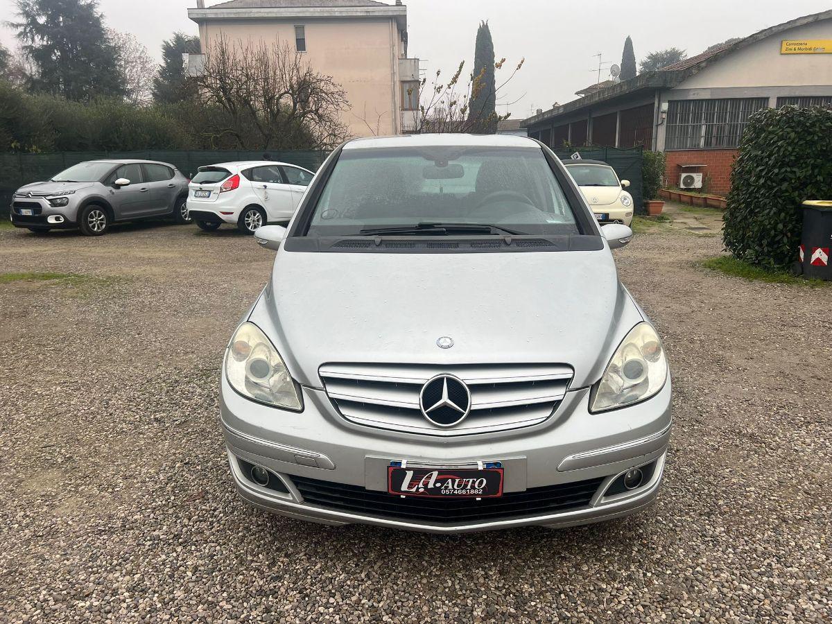 MERCEDES - Classe B - 180 CDI