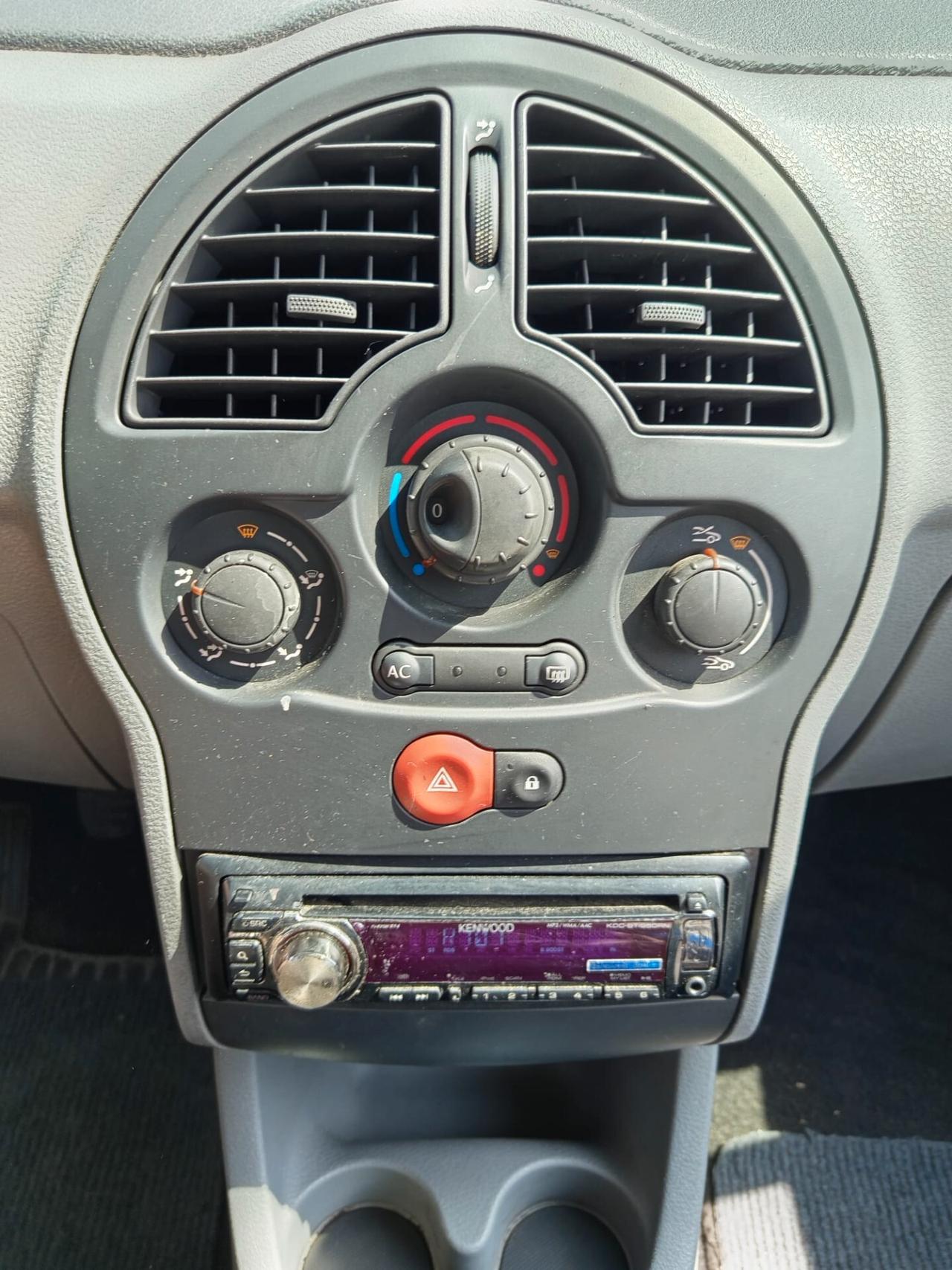 Renault Modus 1.2 16V Yahoo!