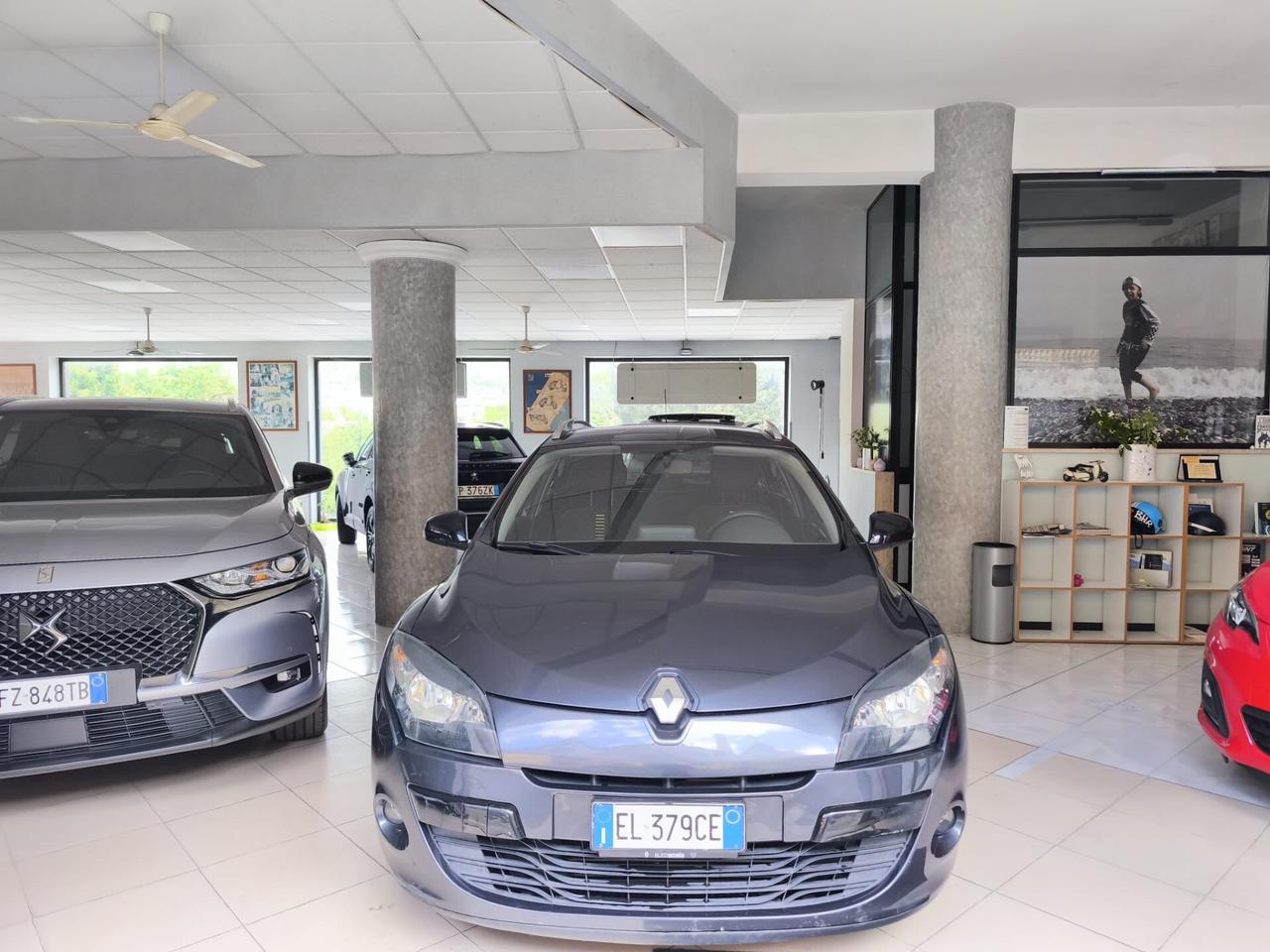 Renault Megane Mégane 1.5 dCi 110CV EDC SporTour Attractive