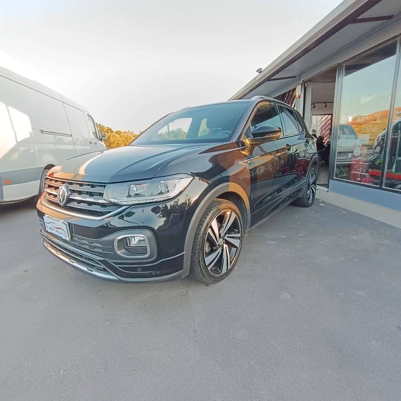 Volkswagen T-Cross 1.6 TDI DSG R-Line