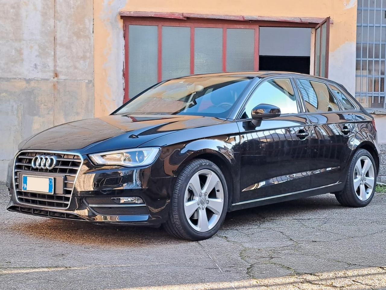 Audi A3 SPB 1.6 TDI S TRONIC AMBITION * 67.000 KM *