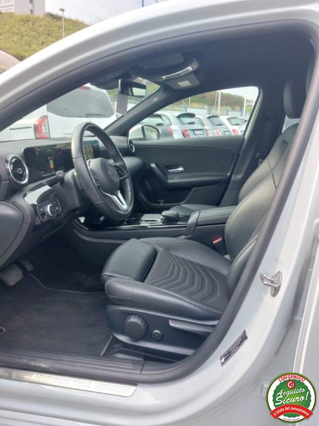 MERCEDES-BENZ A 180 d Automatic Premium