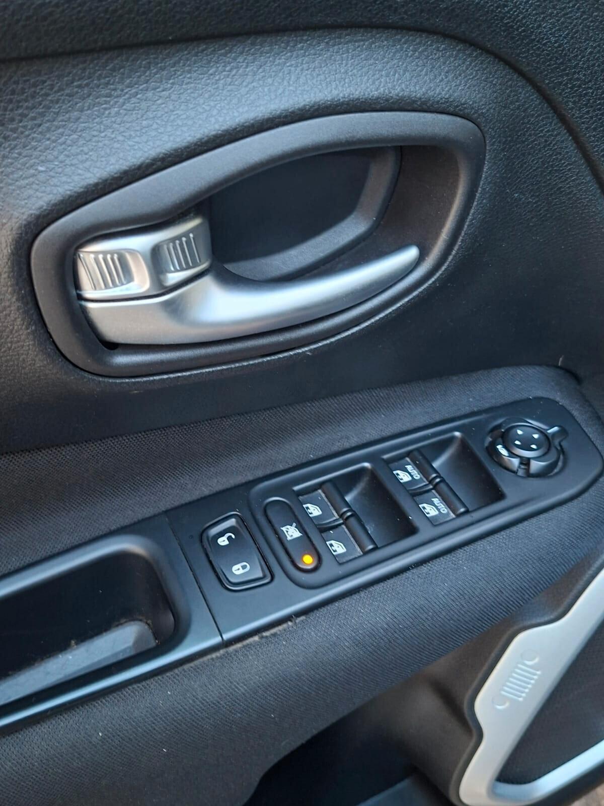 Jeep Renegade 1.6 Mjt 120 CV Longitude