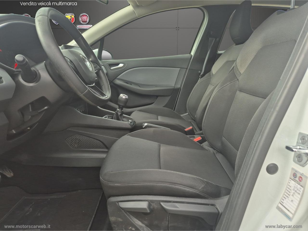 RENAULT Clio TCe 12V 100 CV 5p. Business