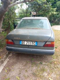 Mercedes-benz C 200 Kompressor Elegance