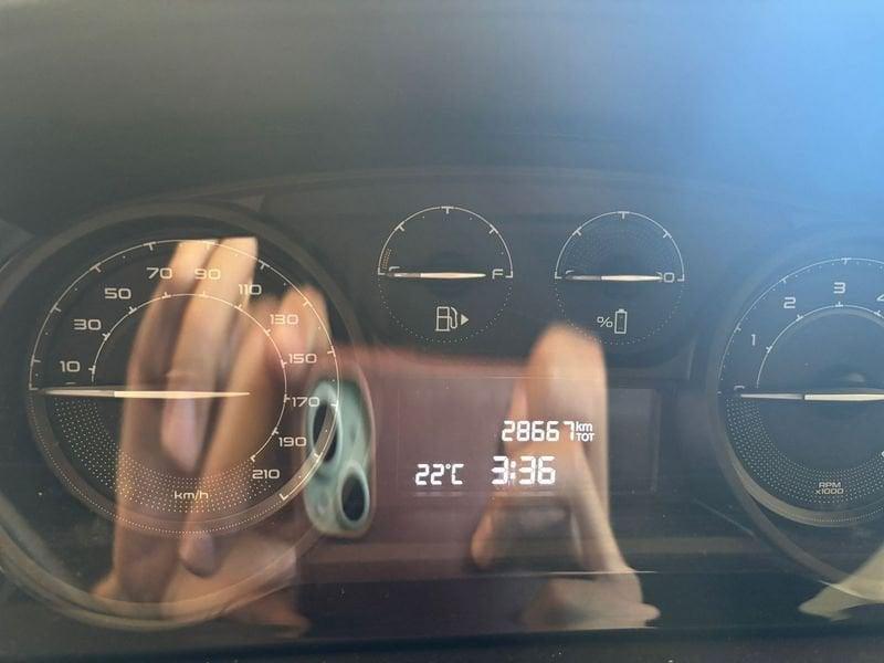Lancia Ypsilon Ypsilon 1.0 FireFly 5 porte S&S Hybrid Platino