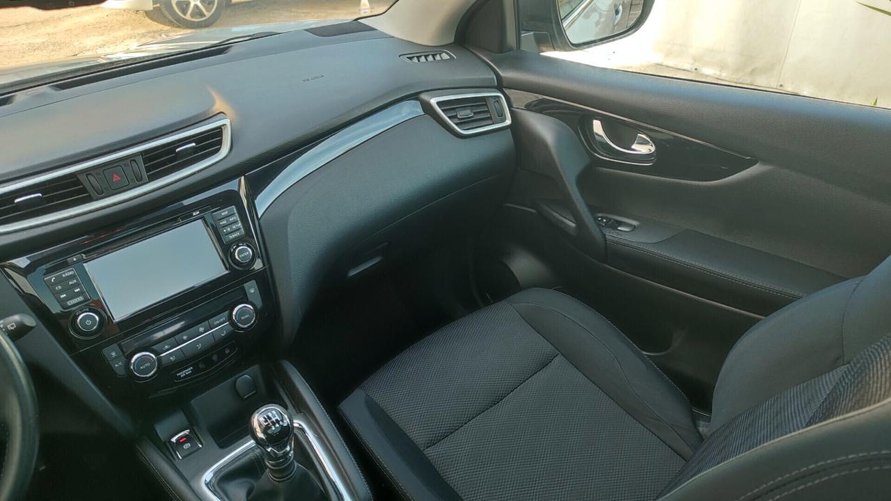 Nissan Qashqai TETTO PANORAMICO