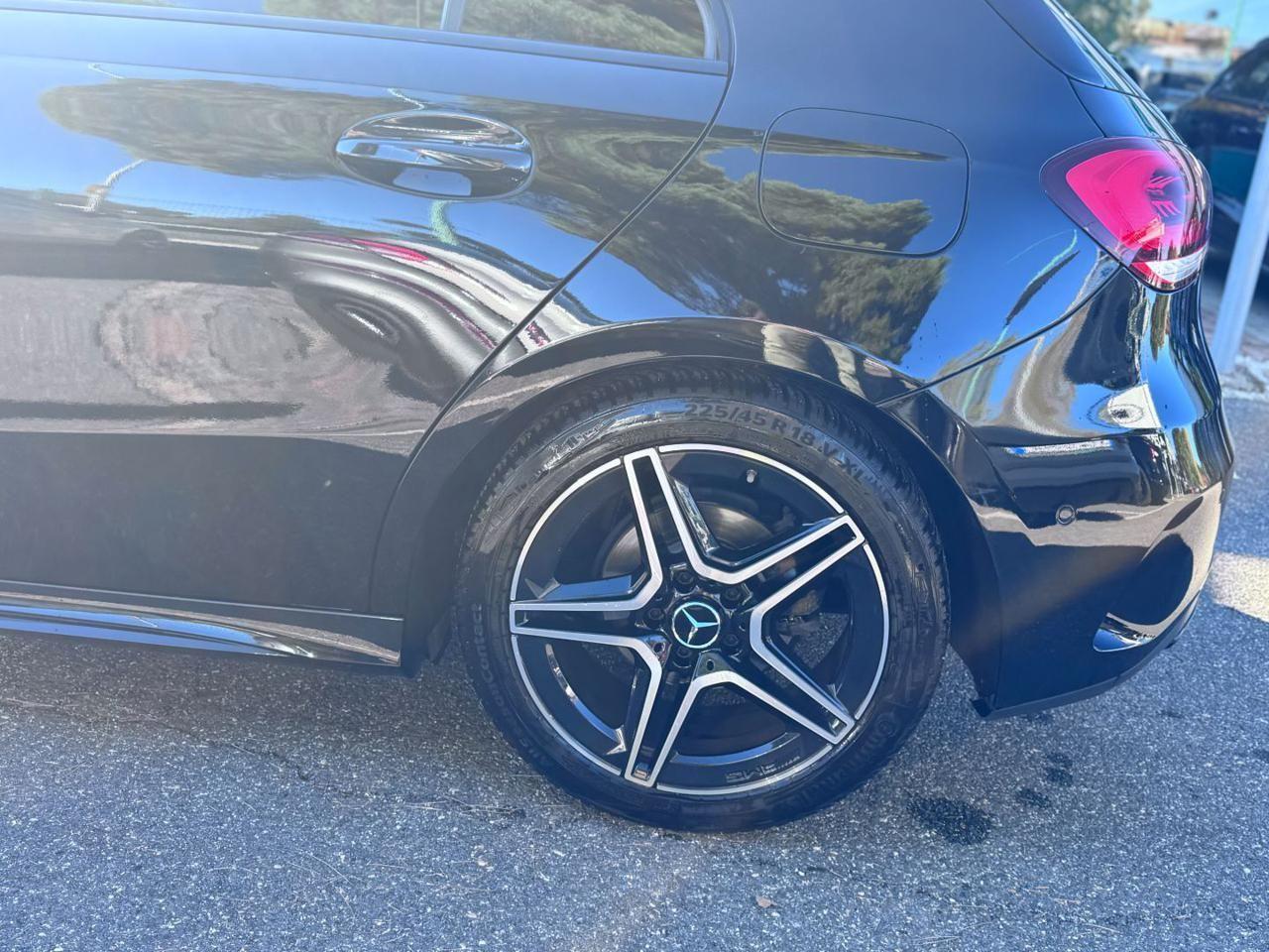 MERCEDES-BENZ A 180 d Automatic Premium 116Cv