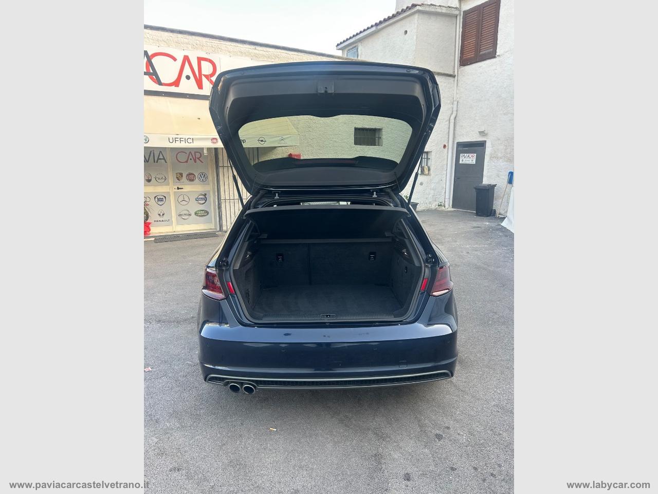 AUDI A3 SPB 35 TDI S tronic S-LINE