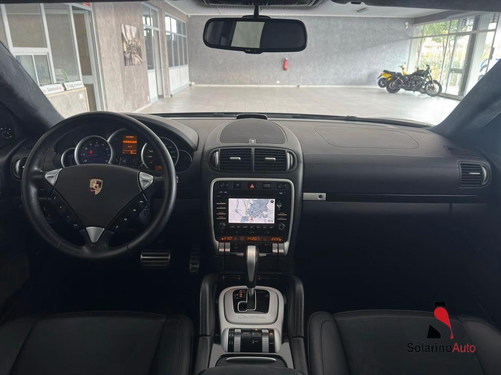 Porsche Cayenne 4.8 GTS