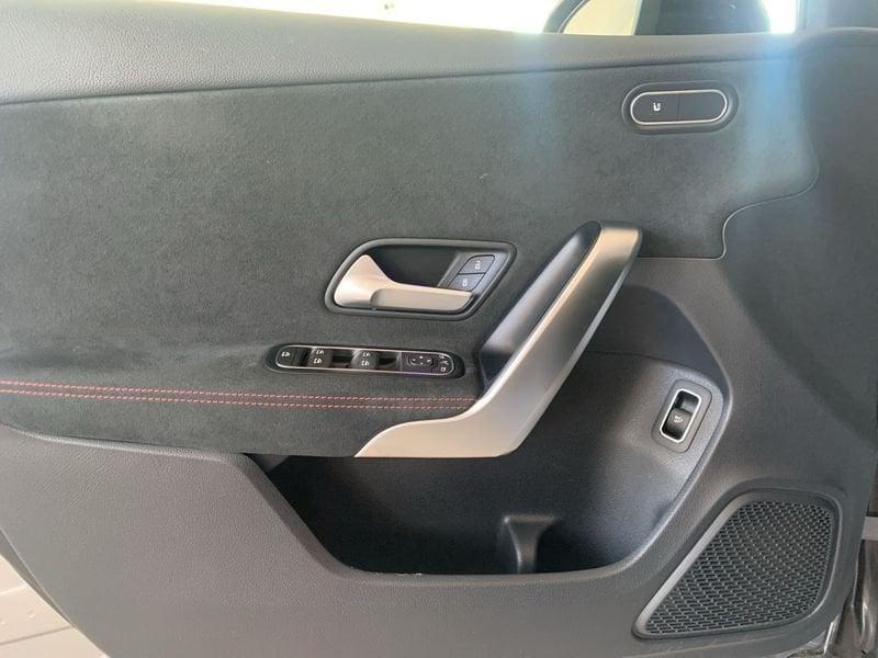 Mercedes-Benz Classe A A 180 d Automatic 4p. Advanced Plus AMG Line