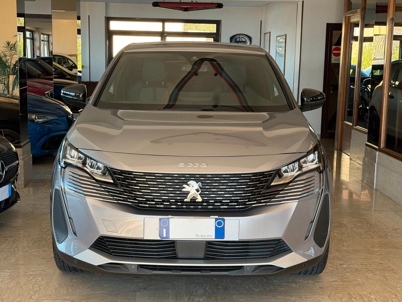 Peugeot 3008 1.5 BLUEHDI 130 cv. AT8 ALLURE PACK (Nav)