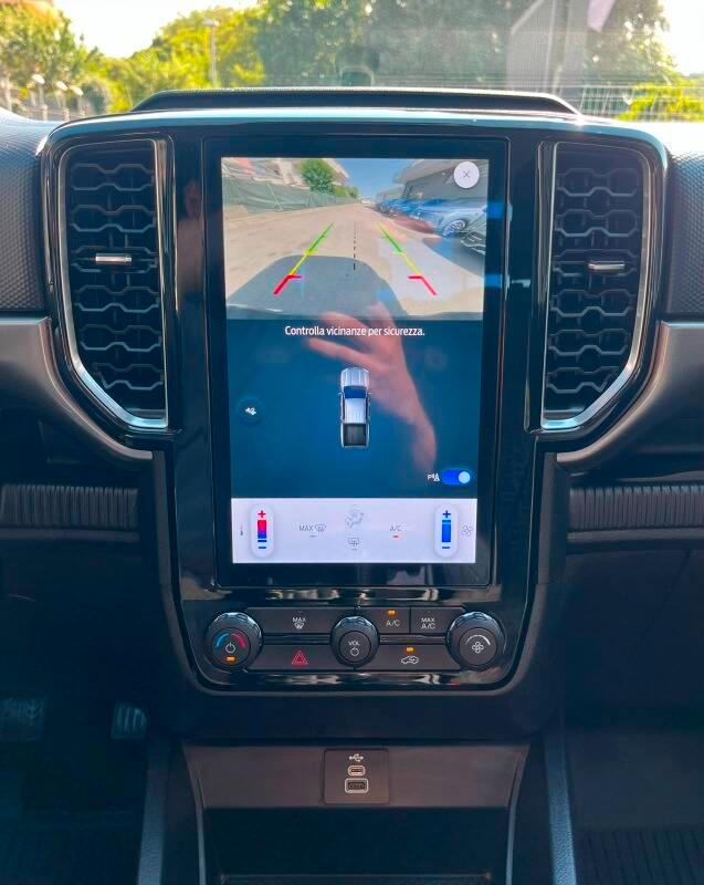 Ford Ranger 2.0 ecoblue doppia cabina XLT 4x4 170cv