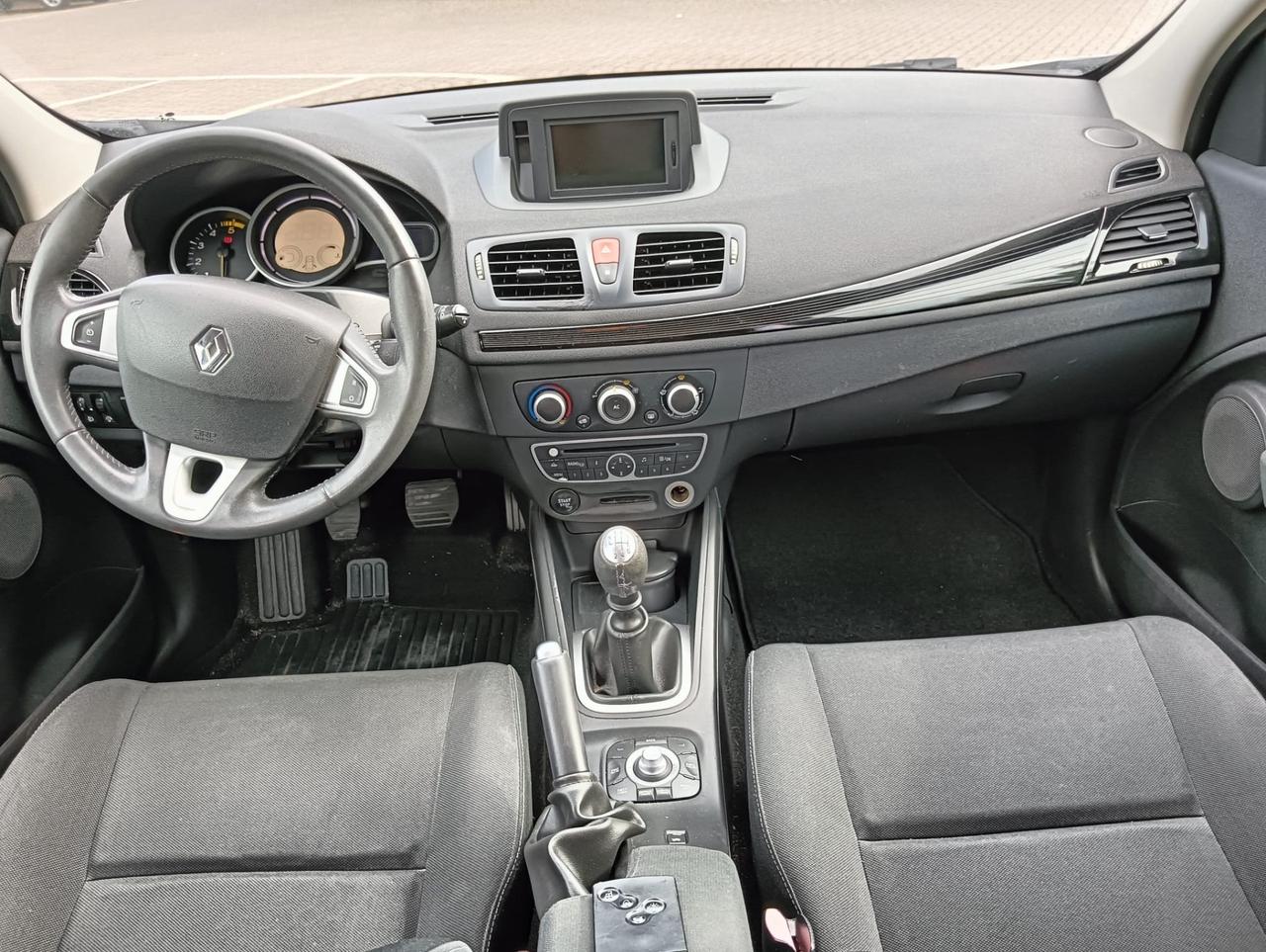 Renault Megane Mégane 1.5 dCi 110CV SporTour Attractive..CELL 320 147 1147 WUATSAPP..ELIA