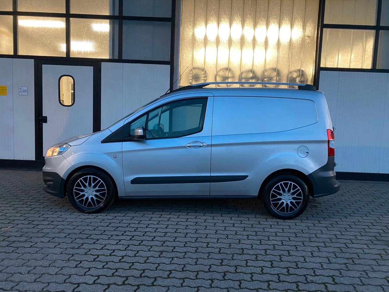 Ford Transit Courier 1.5 TDCi