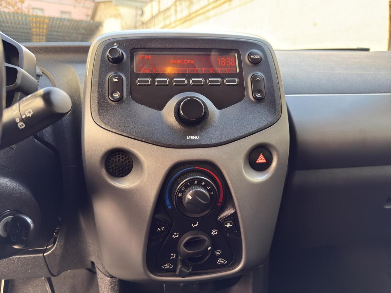 Toyota Aygo 5p 1.0 72cv x-clusiv 2020