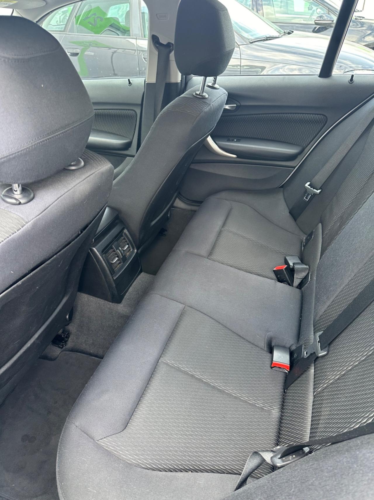 Bmw 118d 2.0 143cv ADATTA A NEOPATENTATI