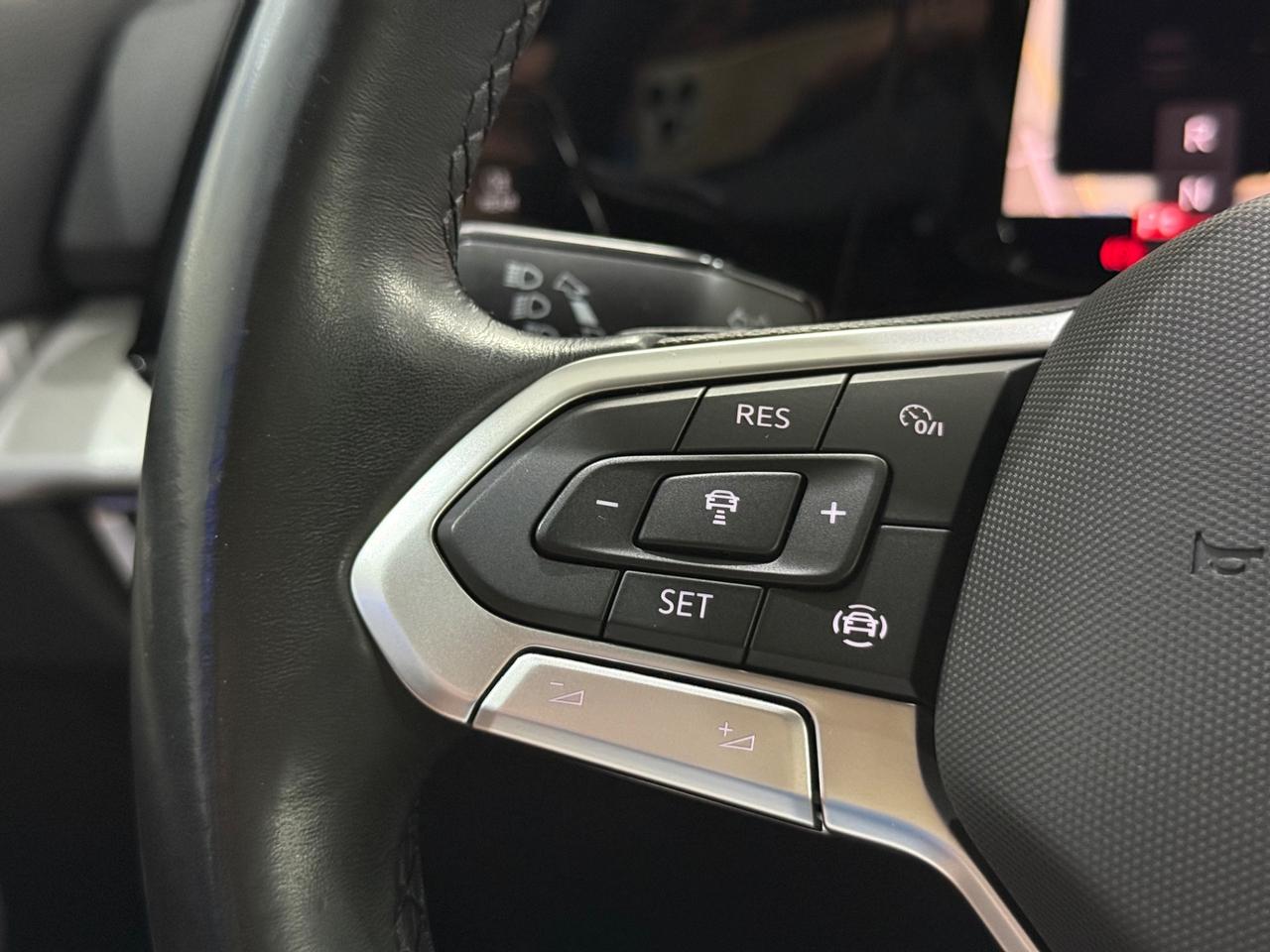 Volkswagen Golf 1.5 eTSI 130 CV mhev DSG Life
