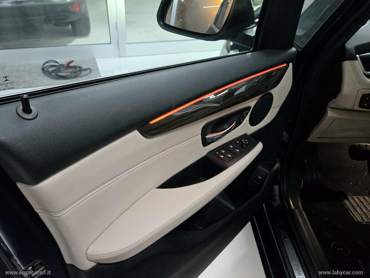 BMW 218d xDrive Active Tourer Luxury FULLL LED