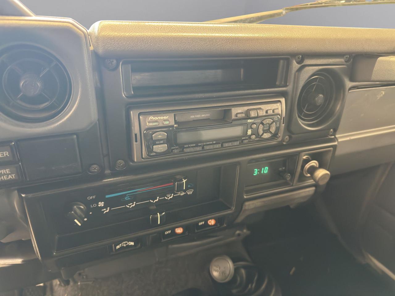 Toyota Land Cruiser kzj70 3p 3.0 td autocarro