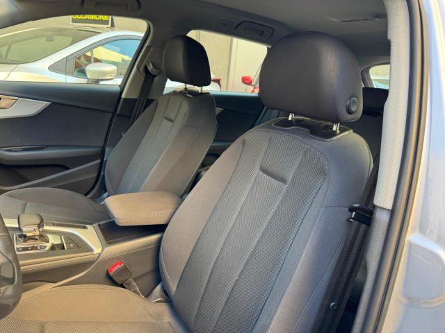 AUDI A4 Avant 30 TDI 136 CV S Tronic Business