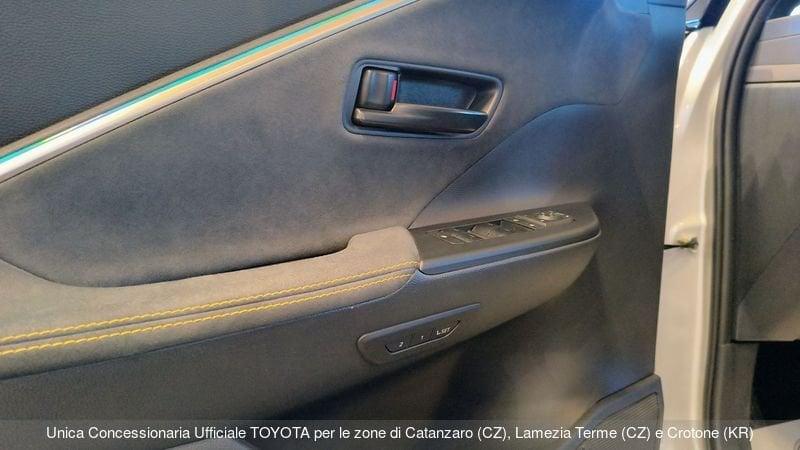 Toyota C-HR 2.0 HV Lounge Premiere