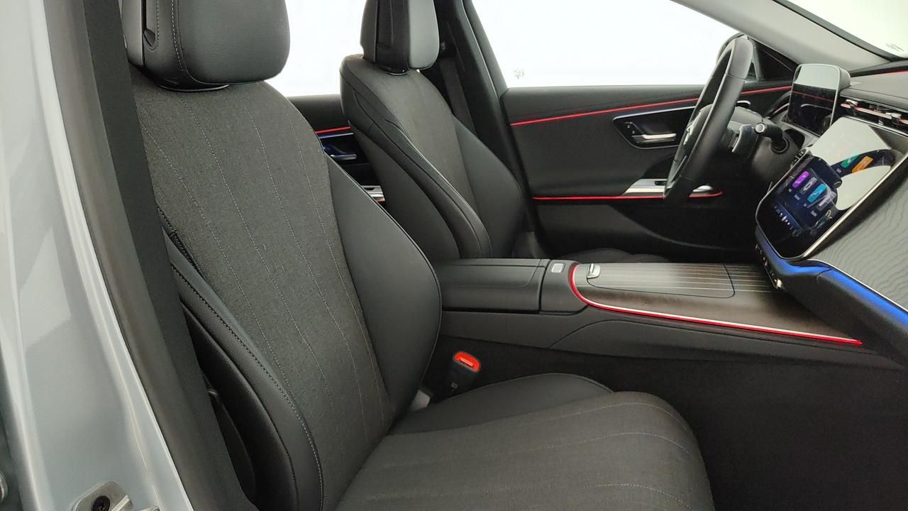 Mercedes-Benz E SW 220 d Advanced auto