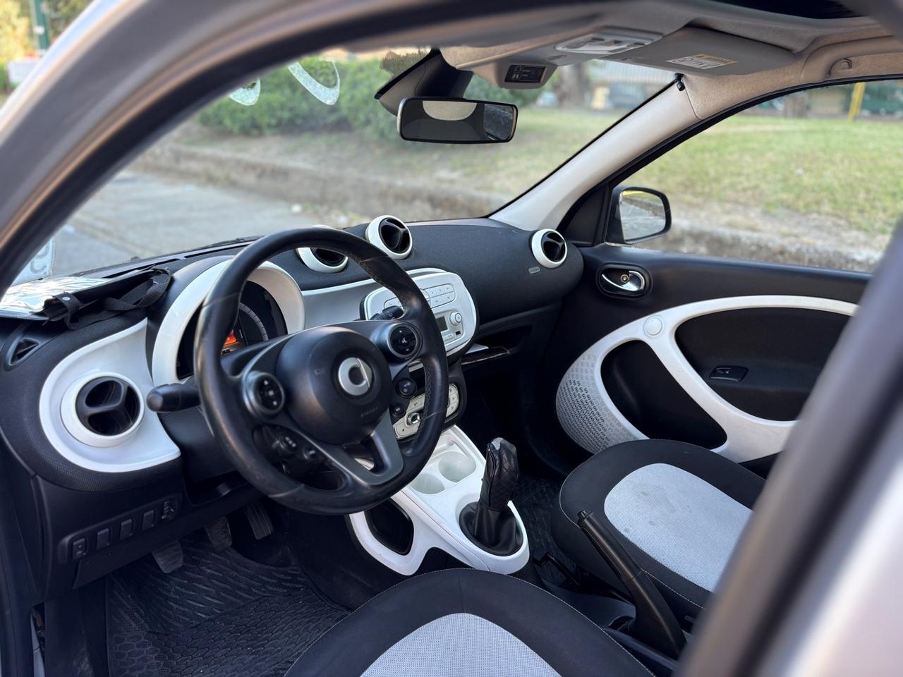 Smart ForFour 1.0 benzina 70 cv Passion