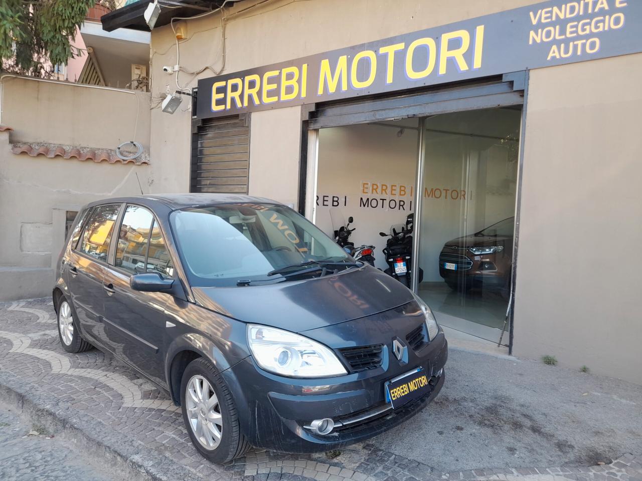 Renault Scenic Scénic 1.5 dCi/105CV Dynamique