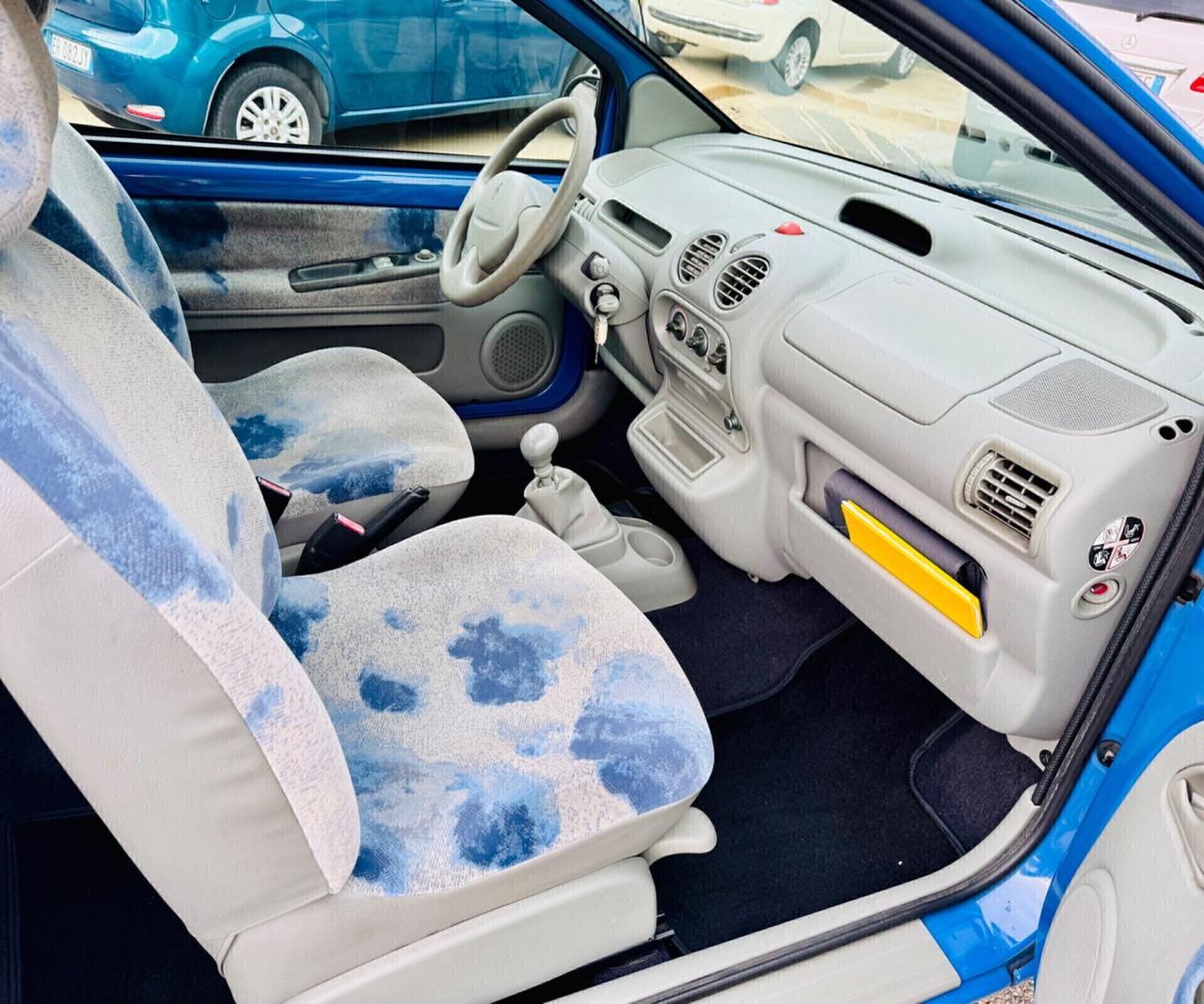 Renault Twingo 1.2i cat Privilège Ok Neopatentati