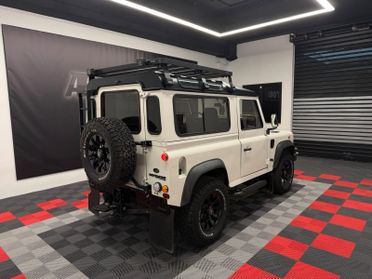 Land Rover Defender 90 2.5 Td5