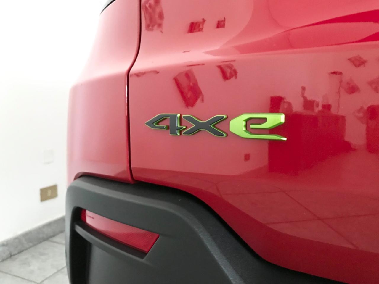 Jeep Avenger 4XE 1.2 Turbo 145 CV MHEV Upland