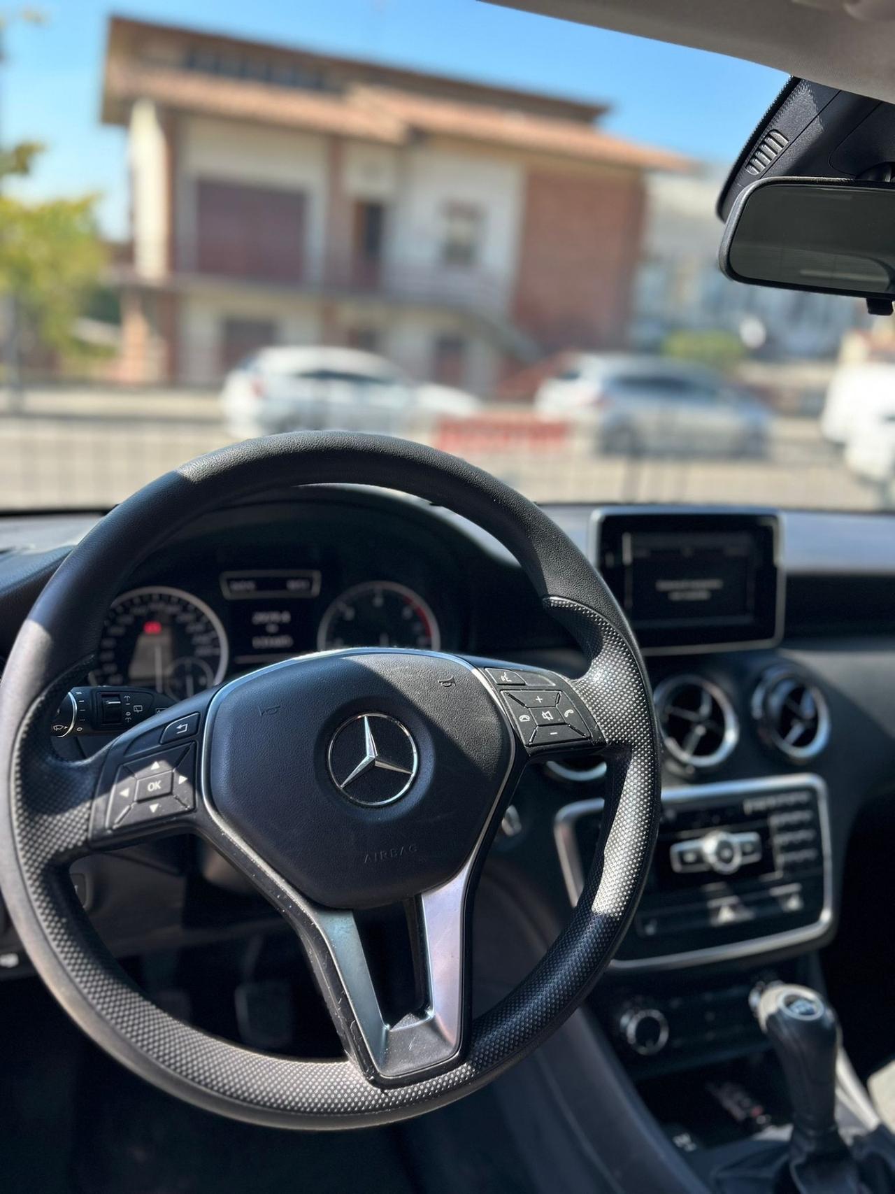 Mercedes-benz A 180 CDI Premium
