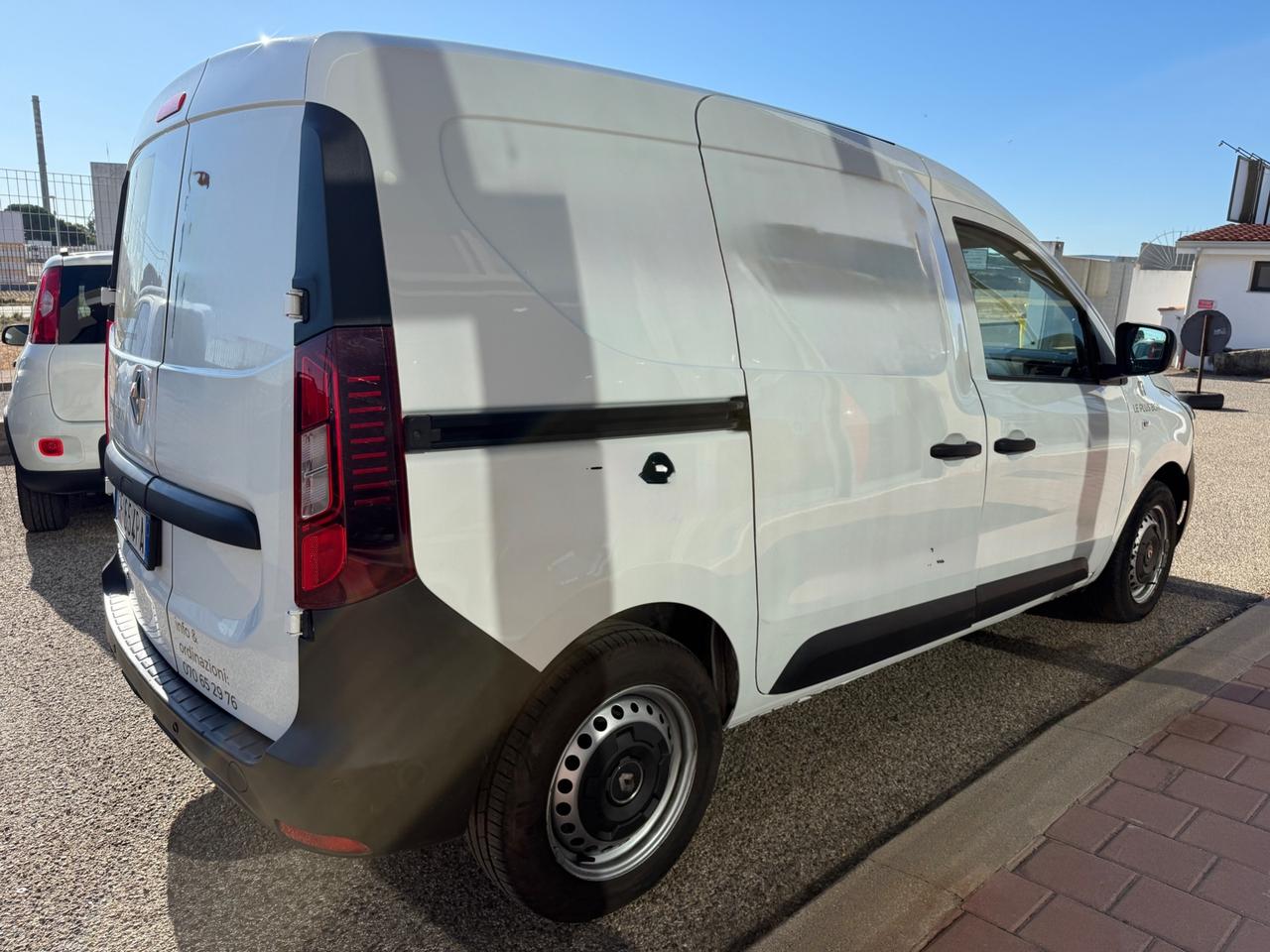 Renault Kangoo Blue dCi 95CV my21" IVA ESPOSTA