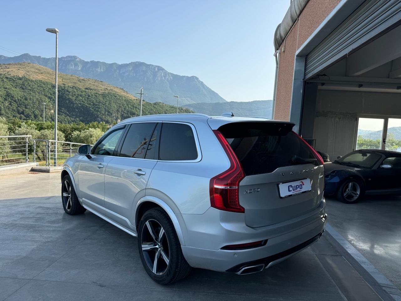 Volvo XC 90 XC90 D5 AWD Geartronic R-design