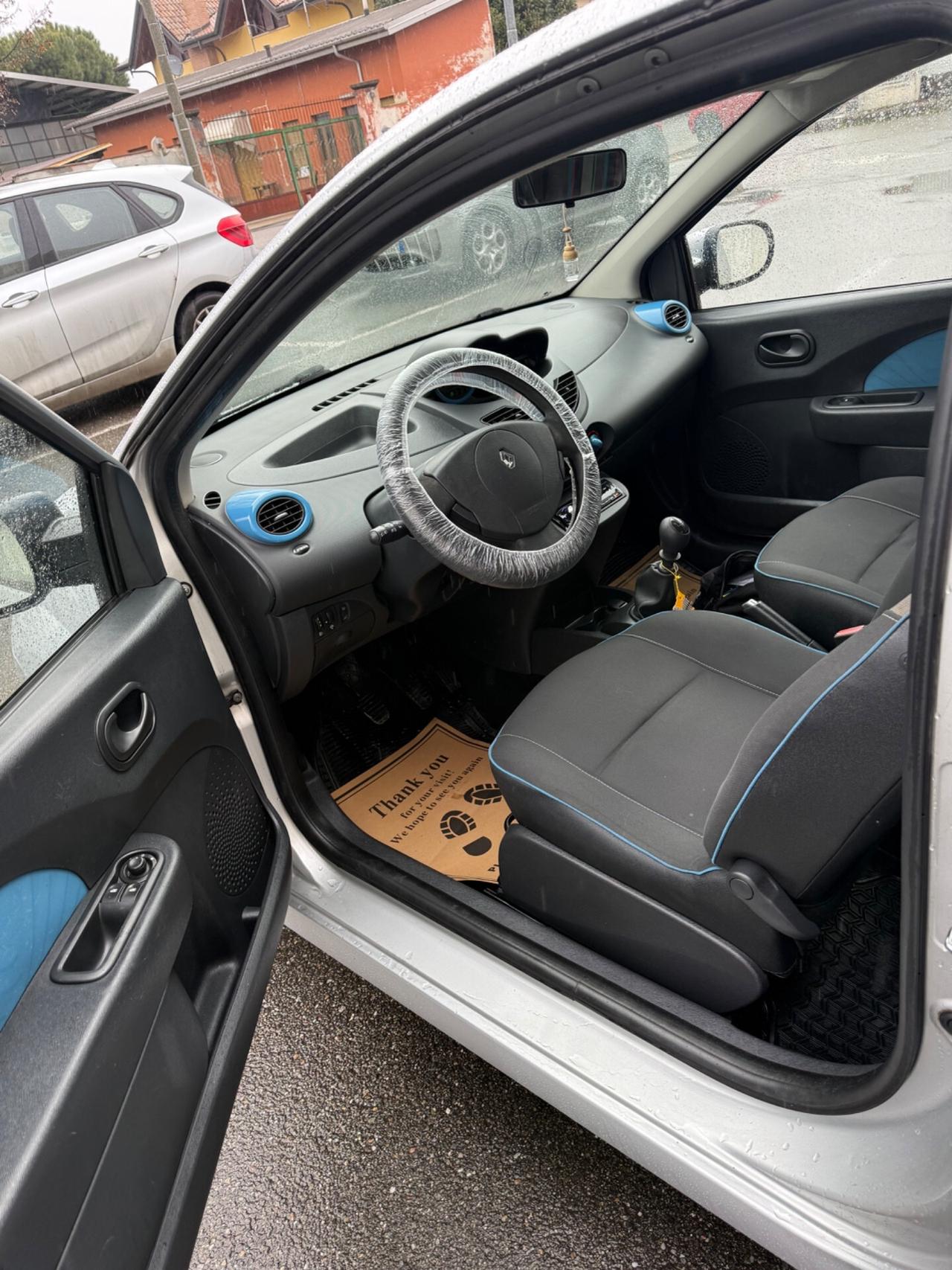 Renault Twingo 1.2 16V Live